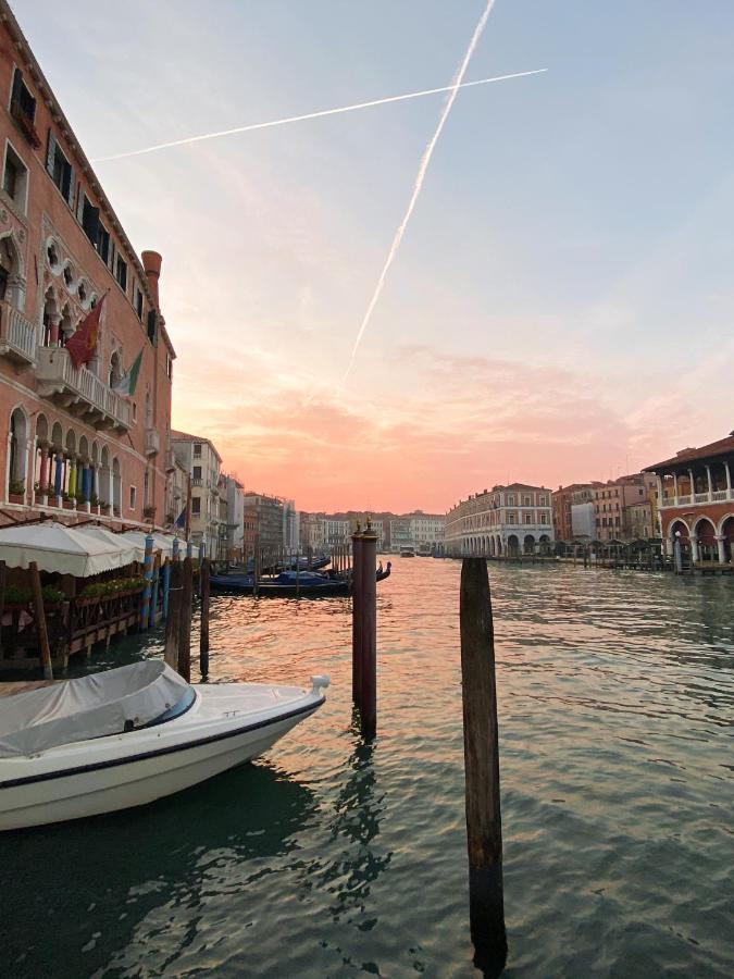 Friari Suite-Luxury Apt. Close To Rialto Bridge Venedig Eksteriør billede